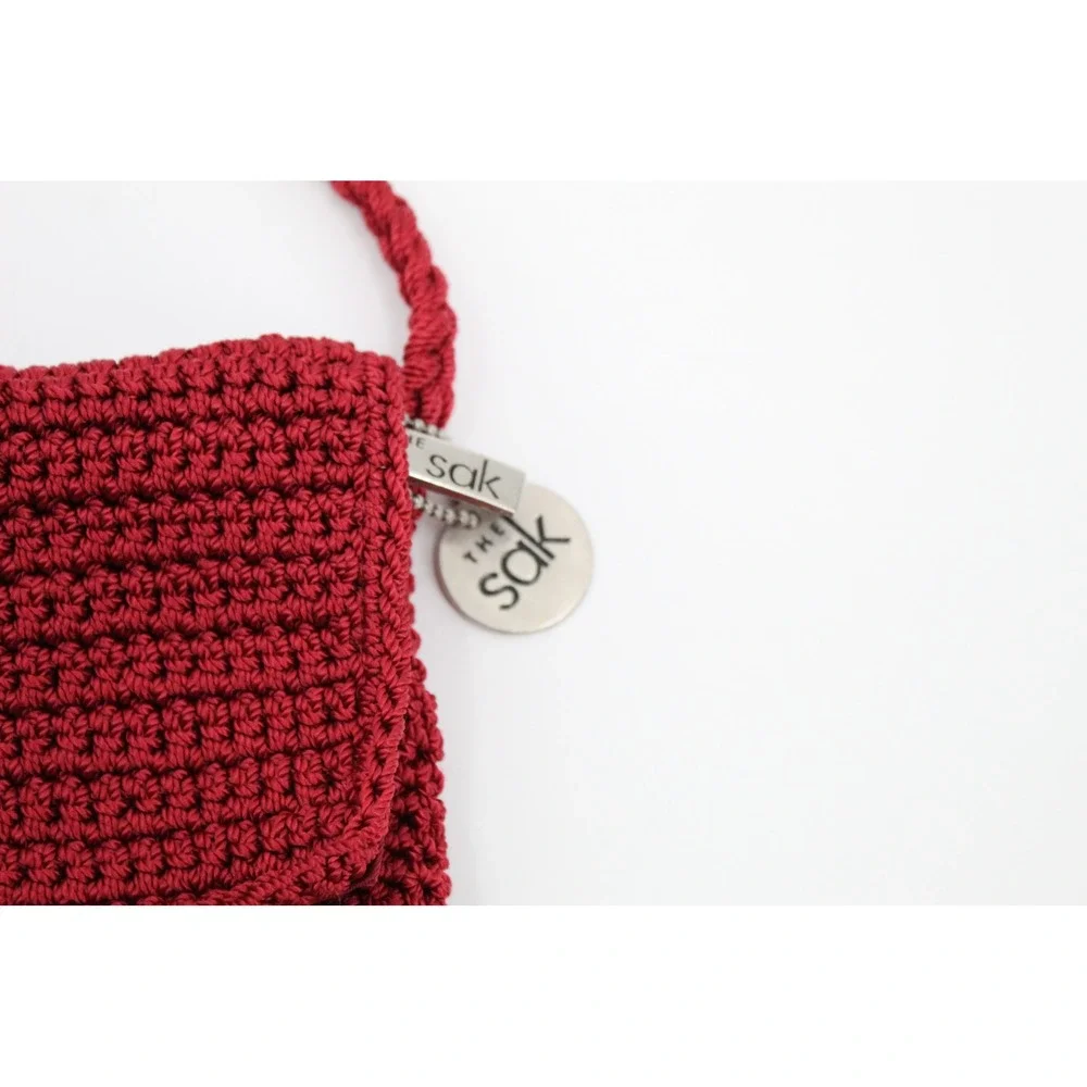 The Sak Iris Crochet Crossbody Bag Red Burgundy Small Smartphone Pouch Purse